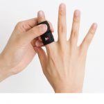 比起膠帶，配戴更加簡便