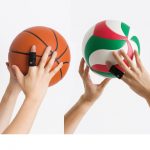 採用聚氨酯防滑膜切實防滑